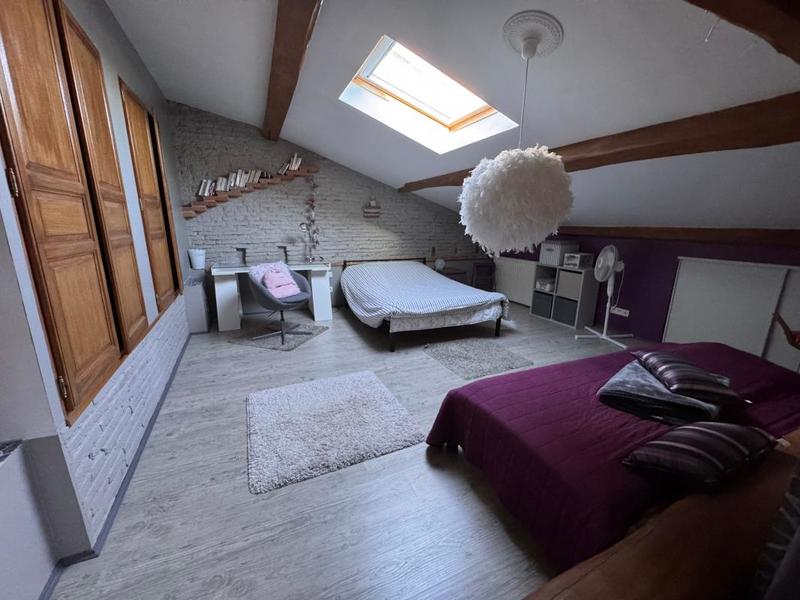 Maison de ville - 240 m² - 7 pièces