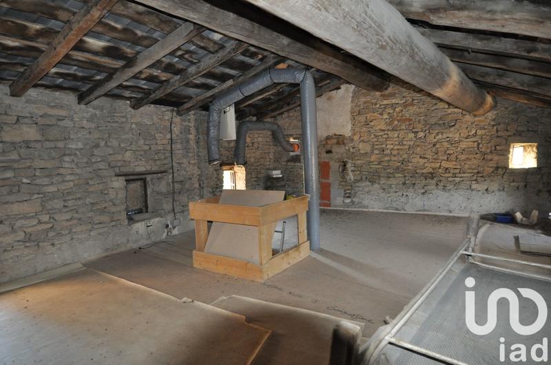 Maison de village - 86 m² - 6 pièces