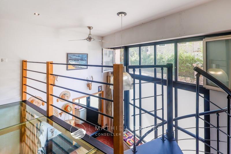 Appartement - 60 m² - 2 pièces