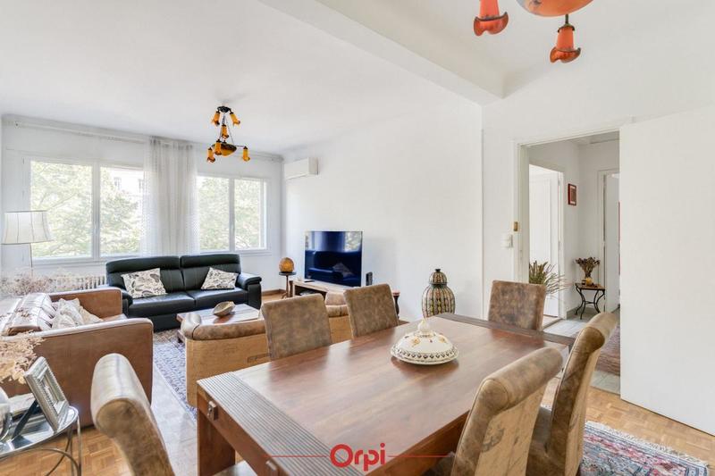 Appartement - 110 m² - 4 pièces