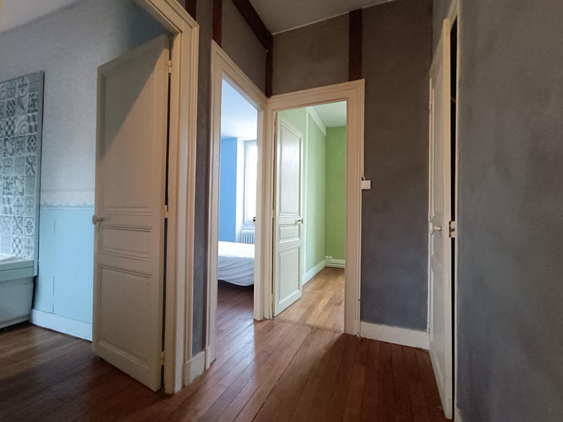 Maison - 95 m² - 4 pièces