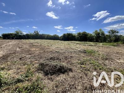 Terrain - 737 m²