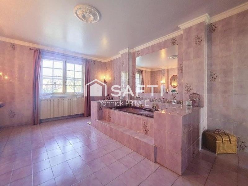 Maison - 190 m² - 5 pièces