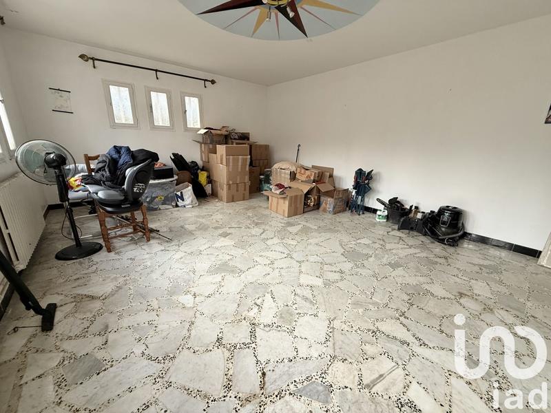 Maison - 200 m² - 4 pièces