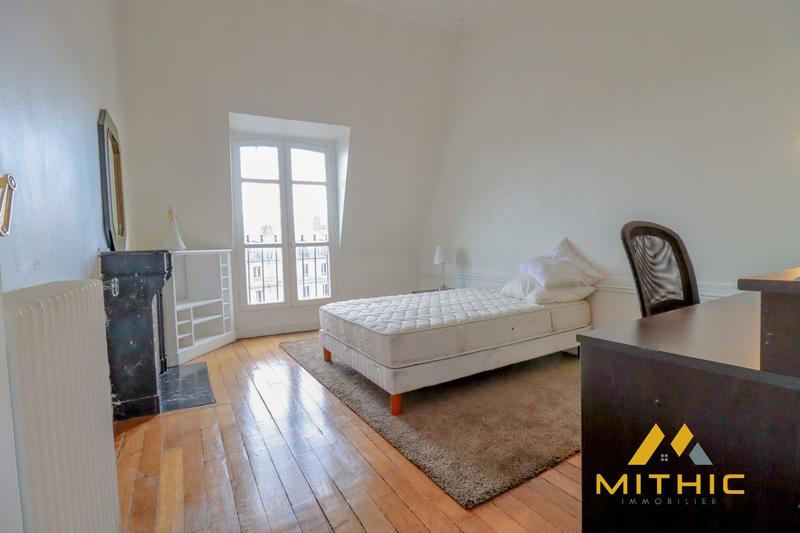 Appartement - 139 m² - 5 pièces