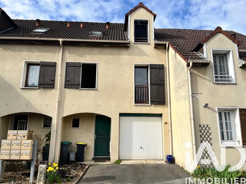 Maison de ville - 87 m² - 5 pièces