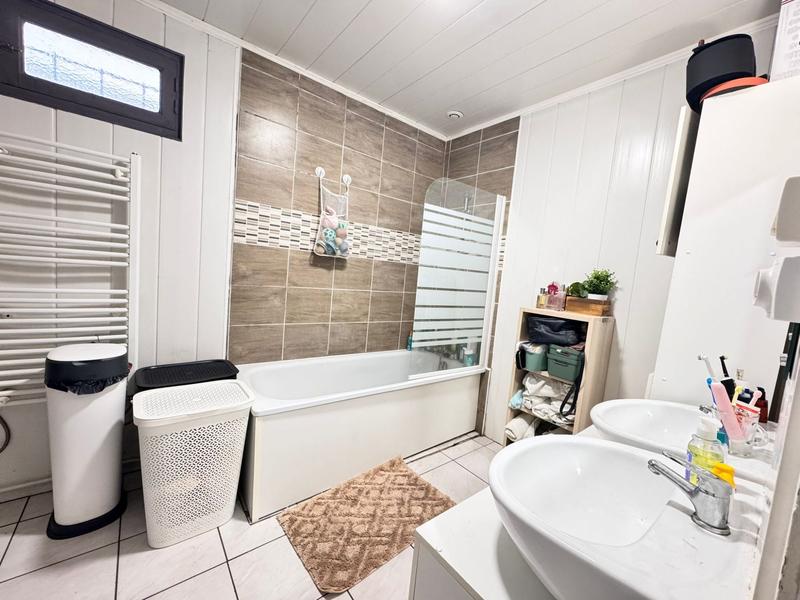 Maison ancienne - 103 m² - 6 pièces