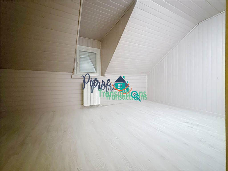 Maison - 61 m² - 4 pièces