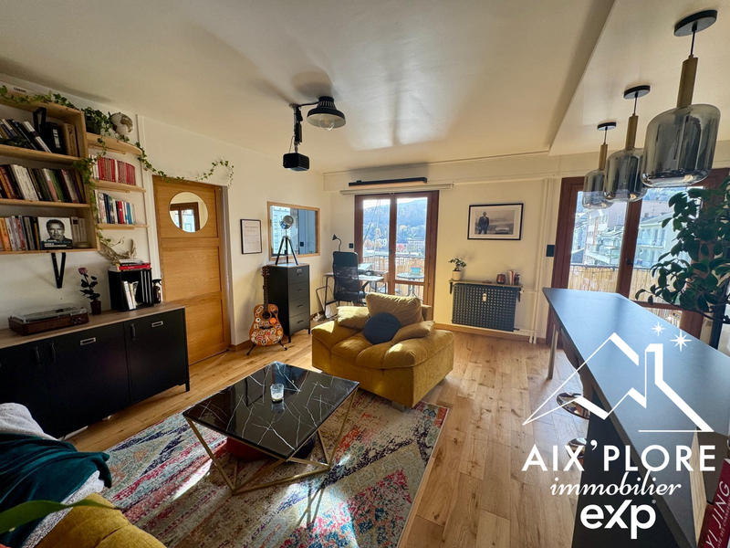 Appartement - 49 m² - 2 pièces