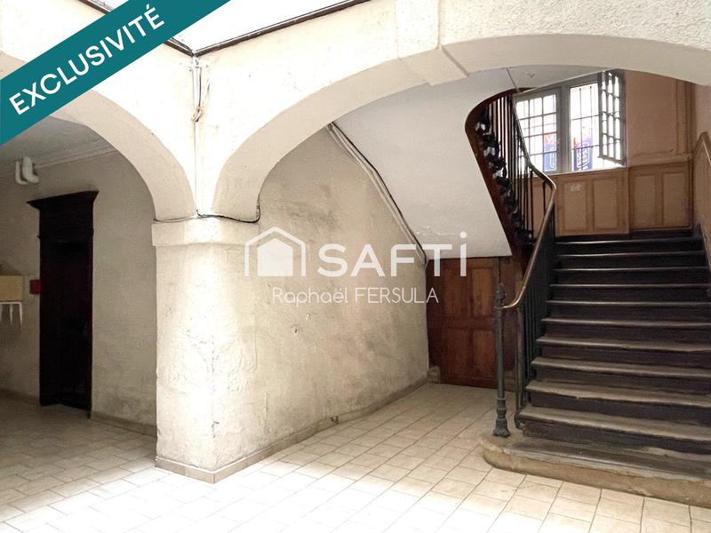 Appartement - 180 m² - 6 pièces