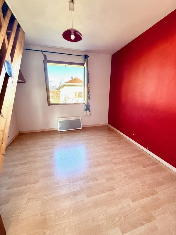 Maison - 175 m² - 7 pièces