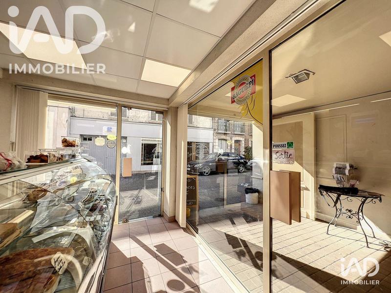 Local commercial - 240 m²