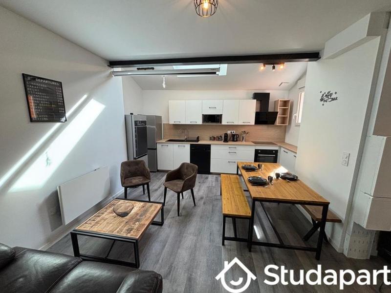 Chambre - 10 m² - 1 pièce