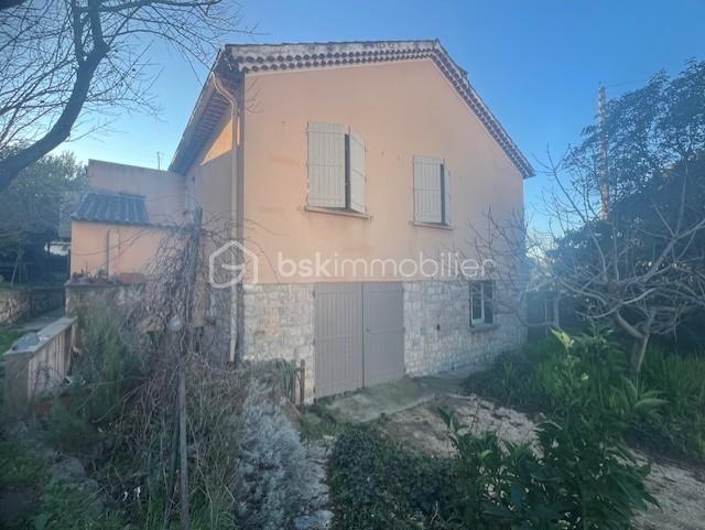 Maison ancienne - 120 m² - 8 pièces