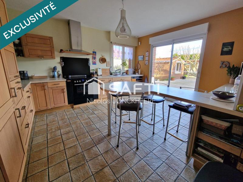 Maison - 200 m² - 9 pièces