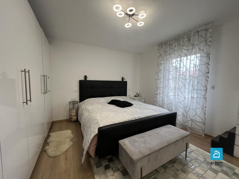 Maison contemporaine - 146 m² - 6 pièces