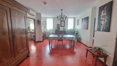 Loft - 138 m² - 6 pièces