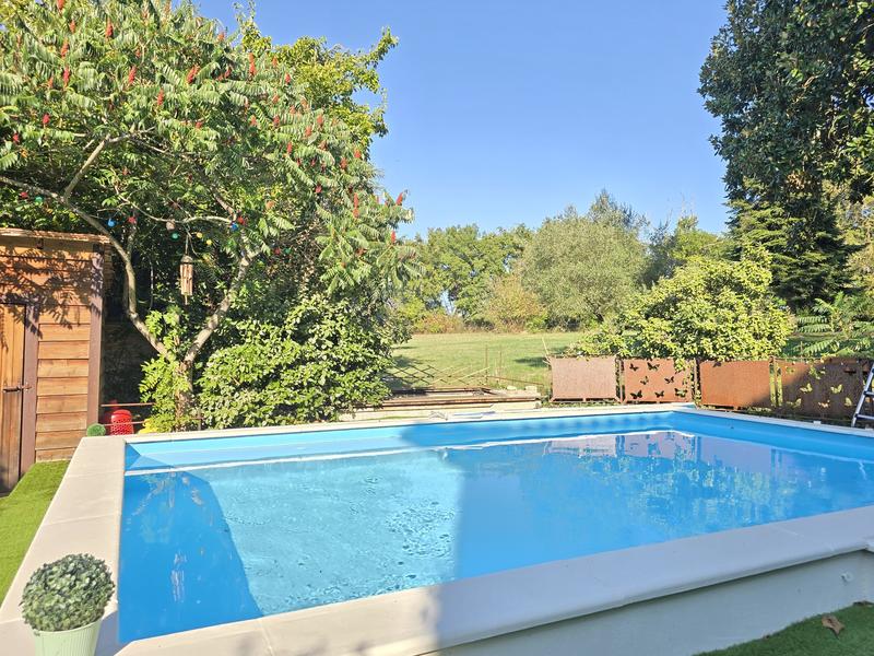 Villa - 330 m² - 8 pièces