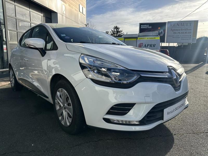 Renault Clio Trend 1.2 16v 75