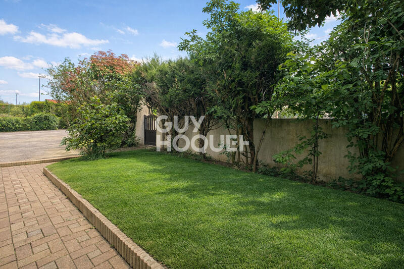 Maison - 106 m² - 7 pièces