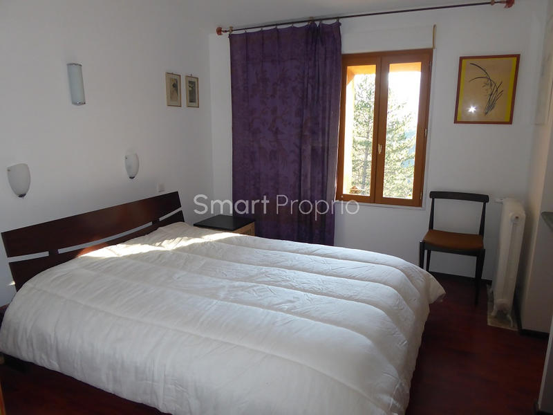 Propriété - 330 m² - 15 pièces