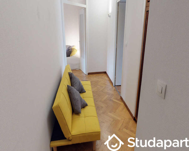 Chambre - 110 m² - 1 pièce