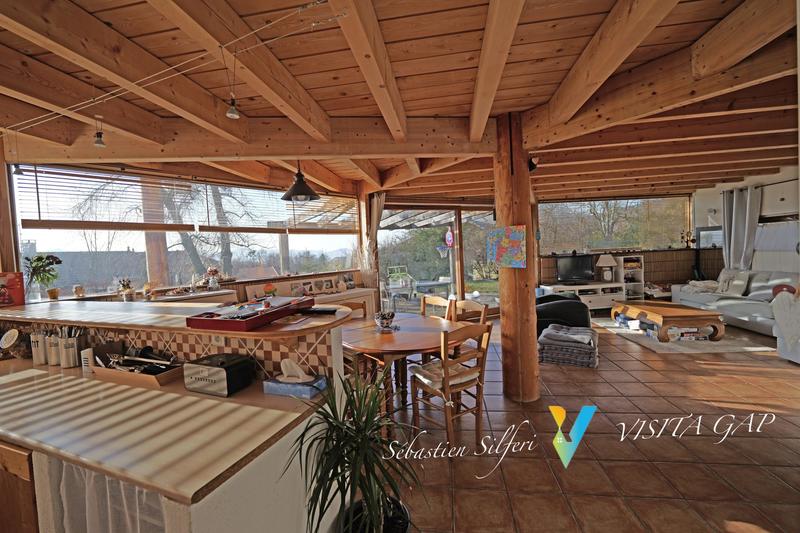 Maison - 110 m² - 6 pièces