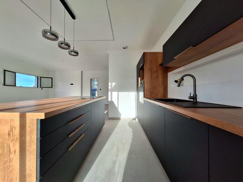 Maison contemporaine - 150 m² - 6 pièces