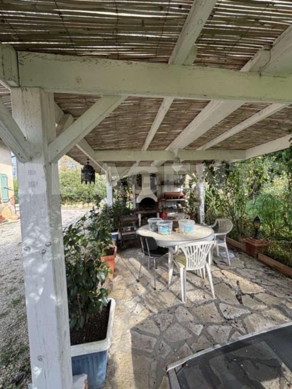 Longère - 334 m² - 6 pièces