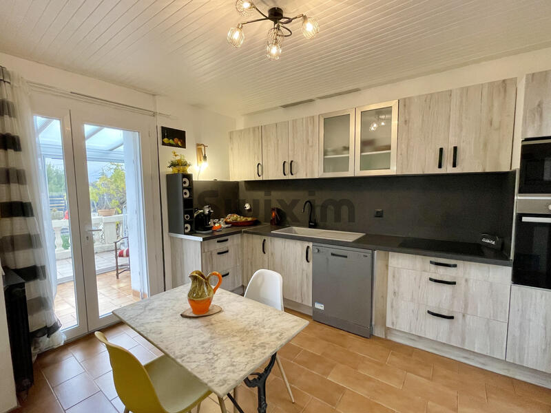 Maison - 144 m² - 4 pièces