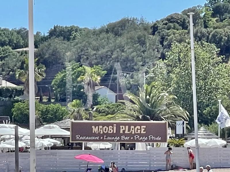 Villa - 280 m² - 10 pièces