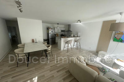 Villa - 168 m² - 8 pièces