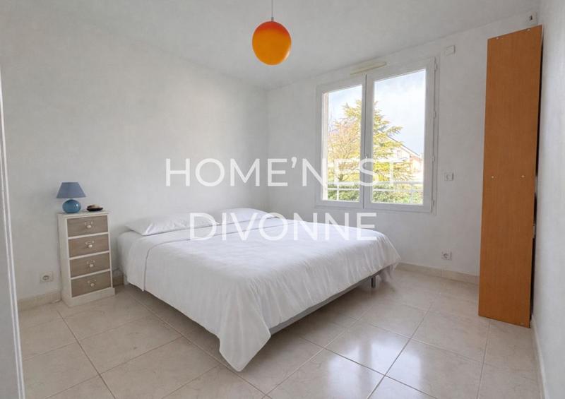 Appartement - 102 m² - 4 pièces