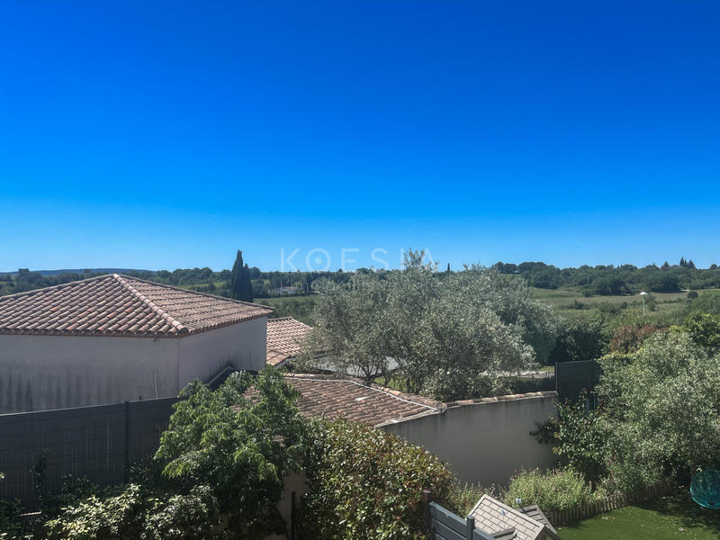 Maison - 92 m² - 4 pièces