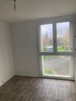 Appartement - 70 m² - 4 pièces