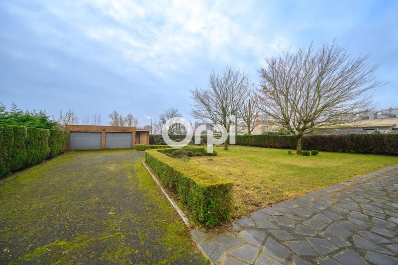 Maison - 226 m² - 8 pièces