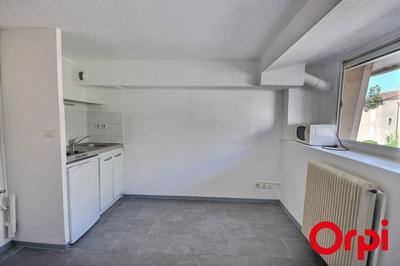 Appartement - 16 m² - 1 pièce