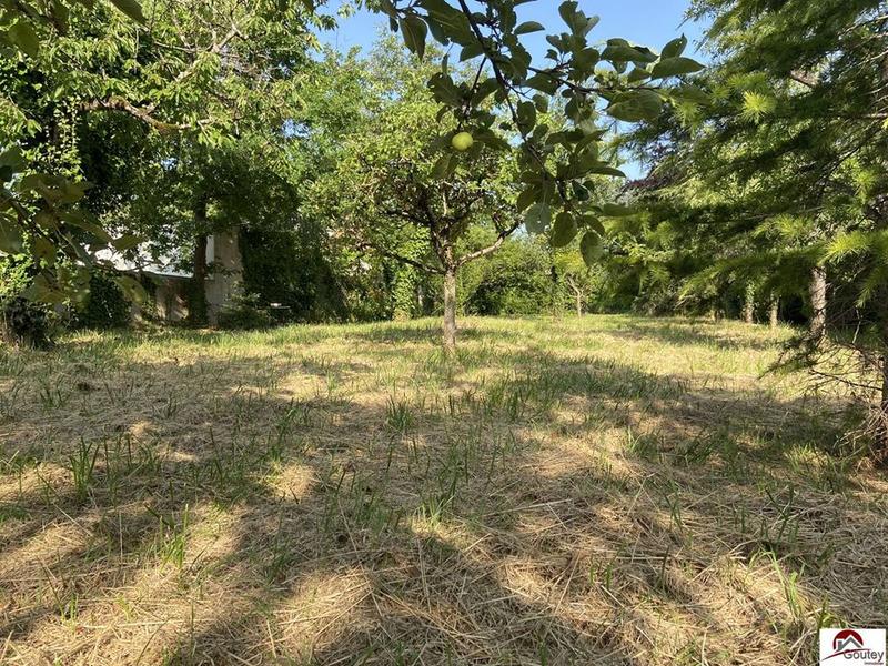 Maison traditionnelle - 195 m² - 8 pièces