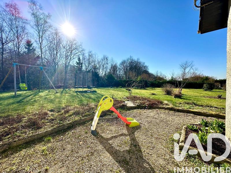 Maison - 96 m² - 5 pièces