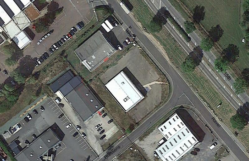 Local commercial - 256 m²