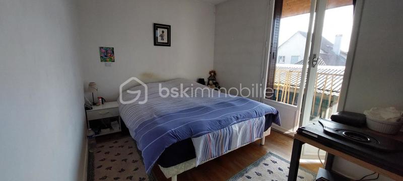 Local commercial - 140 m² - 7 pièces