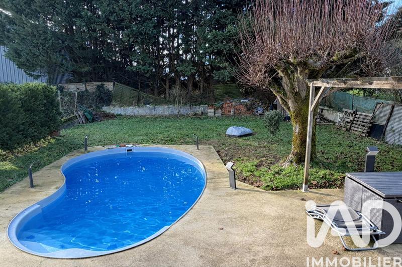 Maison - 98 m² - 4 pièces