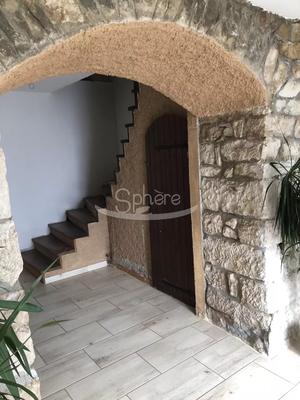 Maison de village - 155 m² - 10 pièces