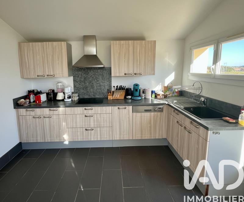 Maison - 95 m² - 5 pièces