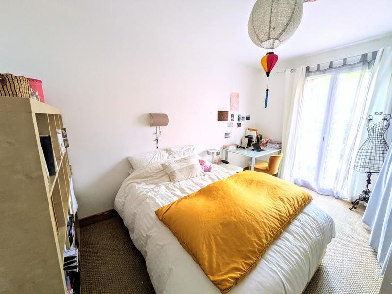 Maison - 180 m² - 8 pièces