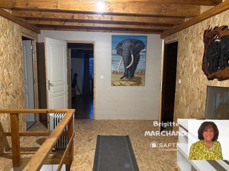 Maison - 182 m² - 6 pièces