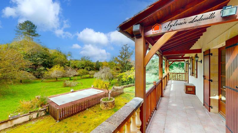 Maison - 142 m² - 5 pièces