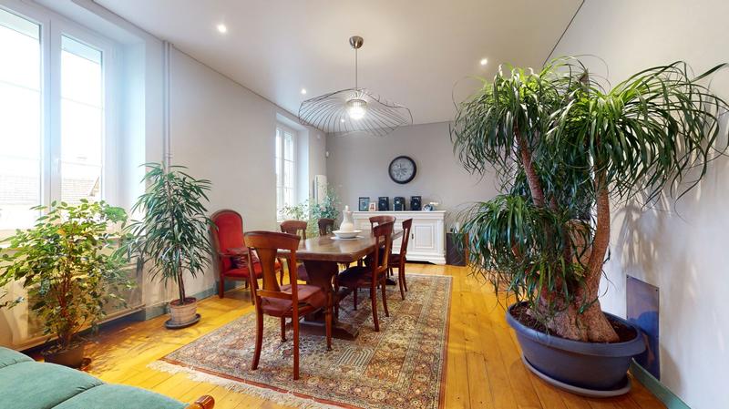 Appartement - 127 m² - 5 pièces