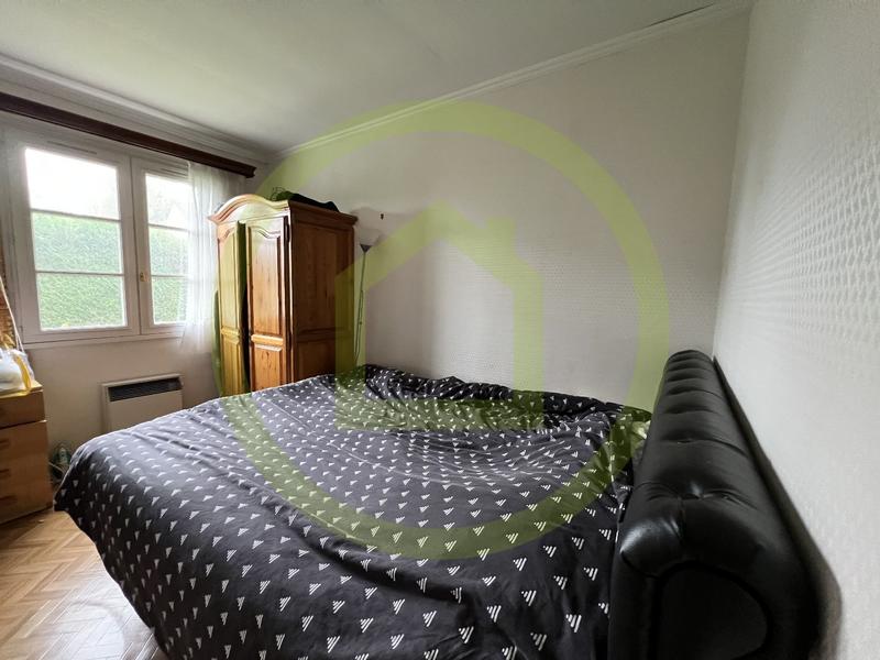 Maison - 99 m² - 5 pièces