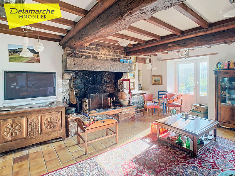 Maison - 205 m² - 6 pièces